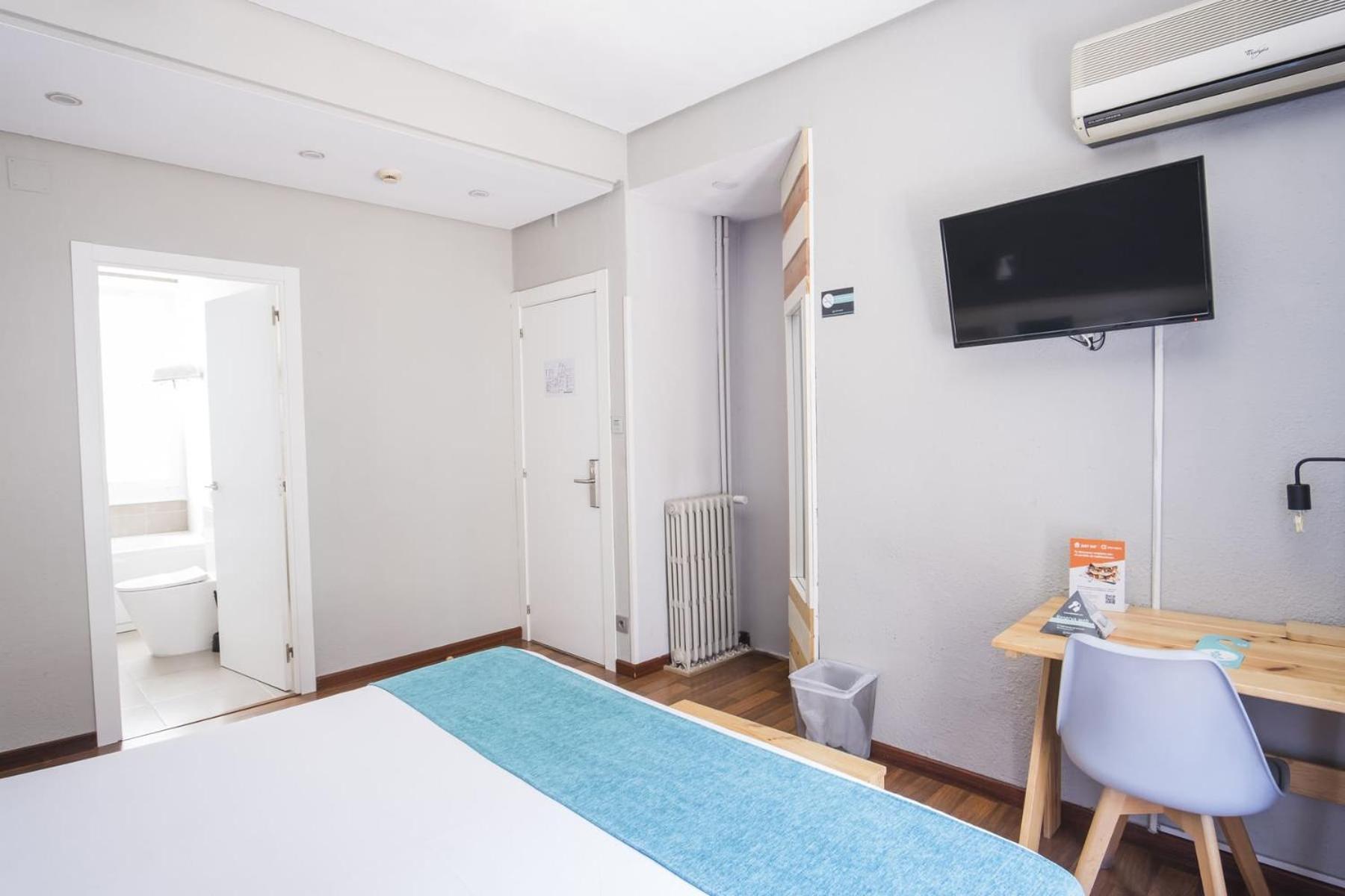 Hotel Alda Centro Ponferrada Buitenkant foto