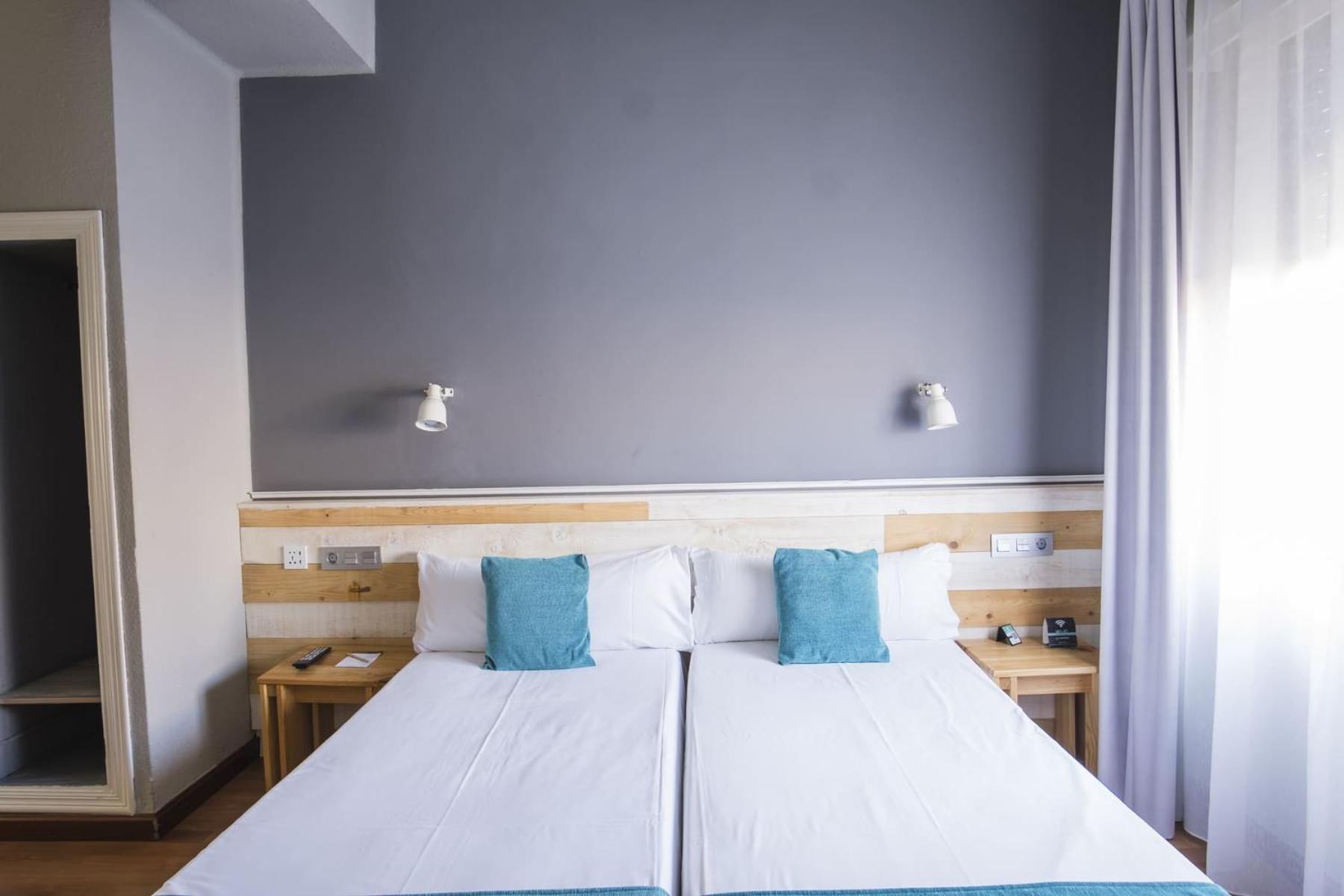 Hotel Alda Centro Ponferrada Buitenkant foto
