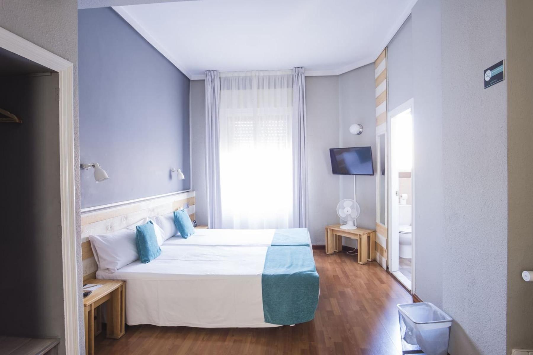 Hotel Alda Centro Ponferrada Buitenkant foto