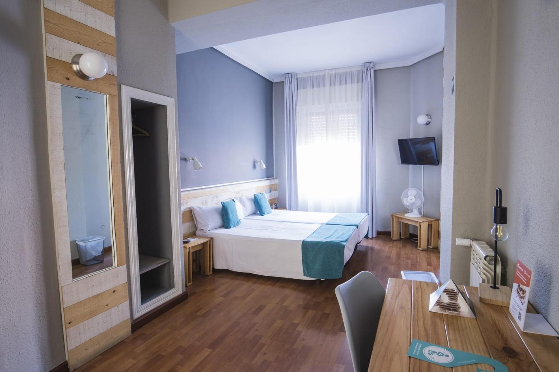 Hotel Alda Centro Ponferrada Buitenkant foto