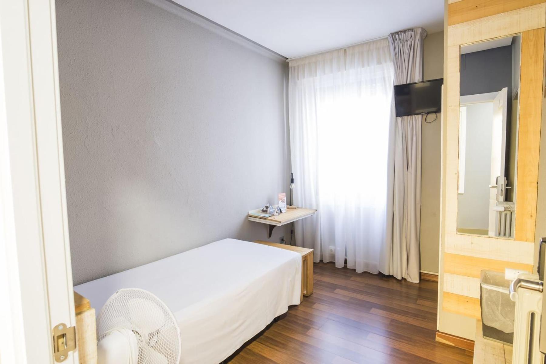 Hotel Alda Centro Ponferrada Buitenkant foto
